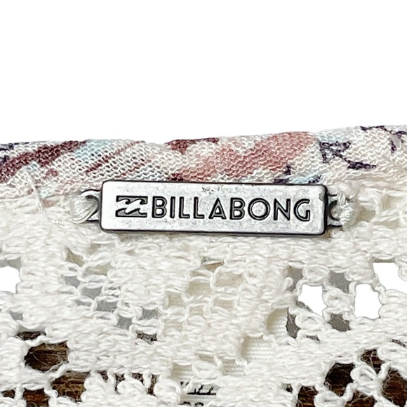 BILLABONG Aztec Printed Boho Button Down Tassel Tie Neckline Blouse BOHO Hippie - Picture 9 of 10